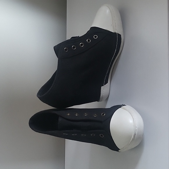 Wild Diva Wedge Booties - Picture 3 of 6